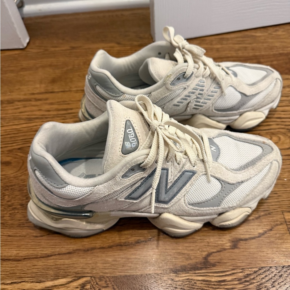 New Balance 9060 Women's Sea Salt and Gray Sneakers